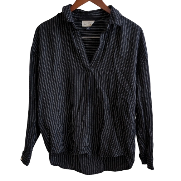 Universal Thread Tops - Universal Thread Black White Stripe Split Neck Blouse Size Medium